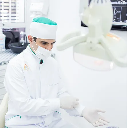 Dr. Bruno Moura